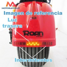 Luz trasera con intermitentes chopper Motos apollo.com 2