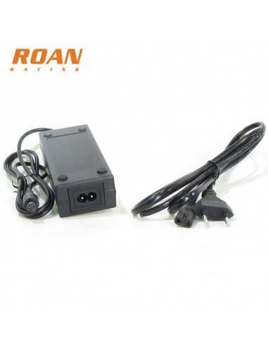 Cargador bateria hembra 42V-2A - Motosapollo.com