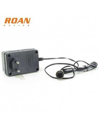 Cargador bateria hembra 12V-0.8ah - Motosapollo.com