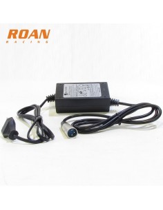 Cargador batería 36V-1.5Ah macho